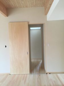 ダウンロードサイト